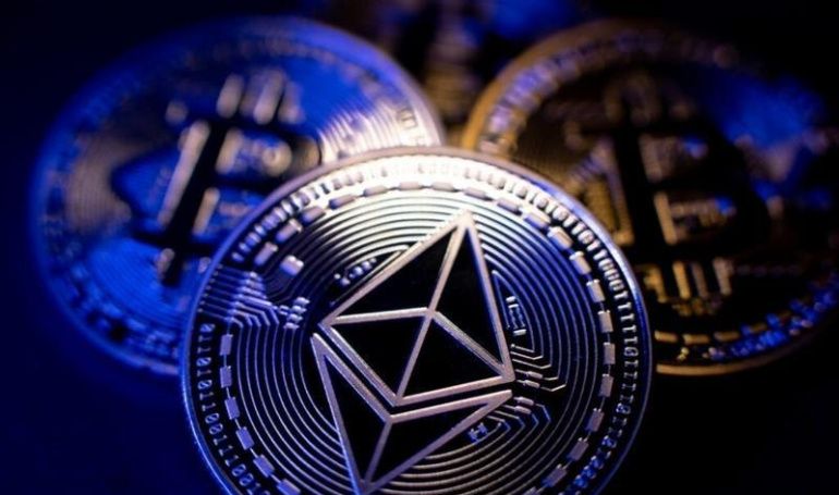 Bitcoin, Ethereum, Dogecoin Stabil, Sementara Pasar Saham Melemah Dua Hari Berturut-Turut: Analis Memperkirakan Penurunan Lebih Lanjut Sebelum Ada Penangkapan Likuiditas di Level Ini - Grayscale Bitcoin Mini Trust (BTC) Unit Umum dari Minat Manfaat Fraksional yang Tidak Terbagi (ARCA:BTC).