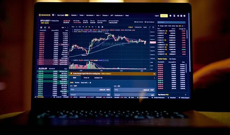 Mengapa Harga Kripto Anjlok? Faktor Penyebab dan Solusinya