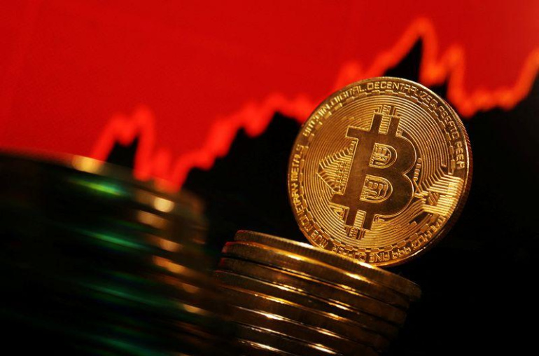 Giá Bitcoin hôm nay: giảm xuống còn $94k khi sự thèm muốn rủi ro giảm sút do mối đe dọa thuế quan của Trump Oleh Investing.com.