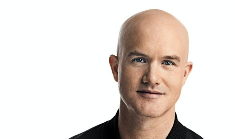 CEO Coinbase Brian Armstrong Mengkritik Pengawasan Berlebihan dari Regulator: 'Tidak Ada yang Bisa Ditangkap dari Pemerintahan Kecil' - Grayscale Bitcoin Mini Trust (BTC) Satuan Umum dari Kepentingan Benefisial Terpisah dalam Fraksi (ARCA:BTC).