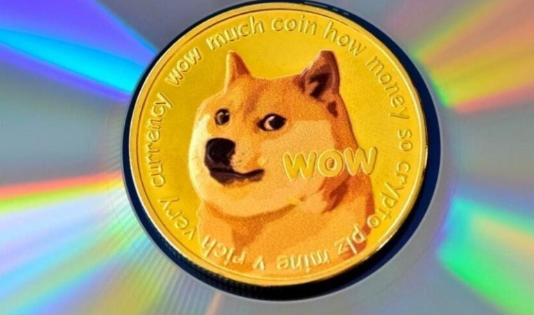 Paus Dogecoin Memindahkan $214,5 Juta Dalam Sehari, Memicu Spekulasi.