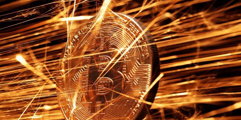 Harga Bitcoin Melonjak Melebihi $100,000 untuk Pertama Kalinya, Trump Berikan Sinyal Dukungan untuk Cryptocurrency.